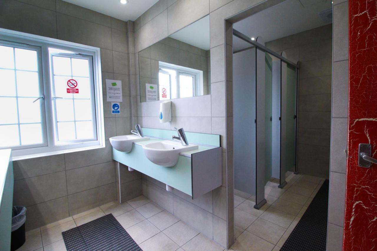 Backpackers Youth 18 - 35 Years Old Only Londra