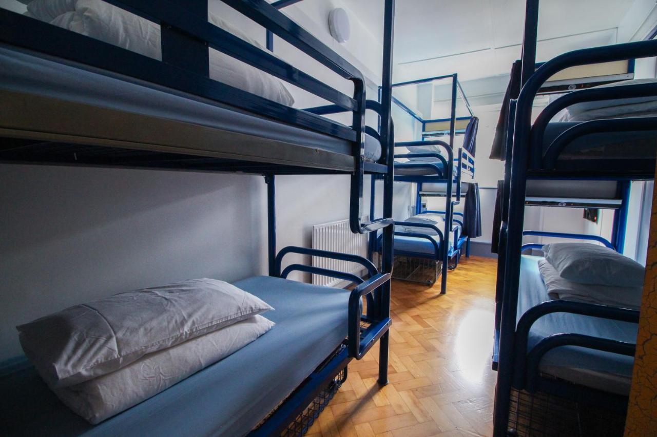 Backpackers Youth 18 - 35 Years Old Only Хостел Лондон