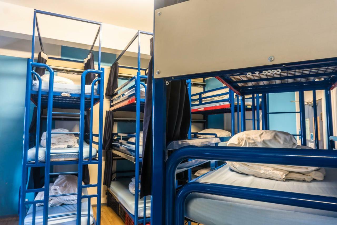 Backpackers Youth 18 - 35 Years Old Only Хостел Лондон